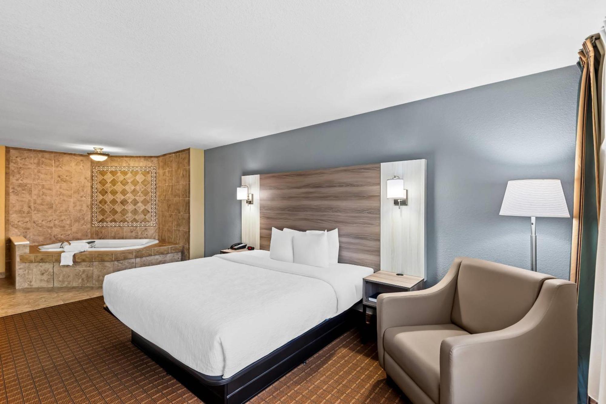 Quality Inn Fort Dodge Exterior photo